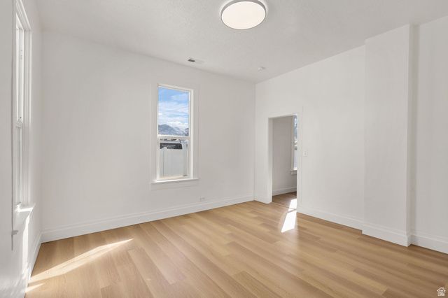 105 W NORTH ST, Ogden, UT 84404