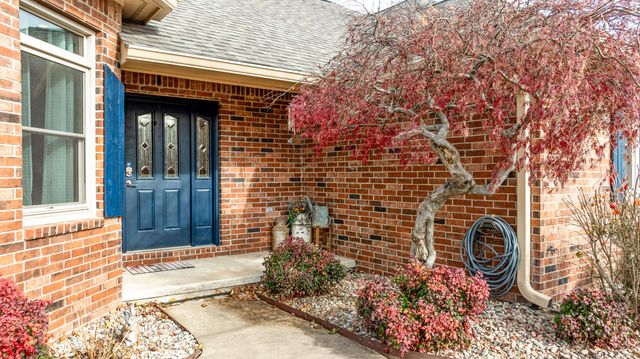 1039 Hillside Road, Grove, OK 74344