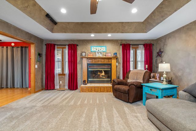 1039 Hillside Road, Grove, OK 74344