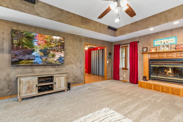 1039 Hillside Road, Grove, OK 74344