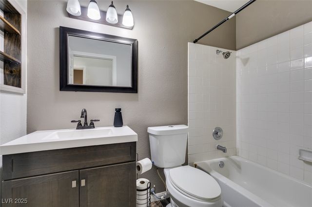 4225 Totano Drive, North Las Vegas, NV 89032