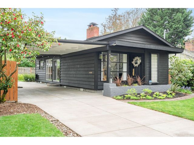 5516 Se STEELE St, Portland, OR 97206
