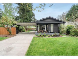 5516 Se STEELE St, Portland, OR 97206