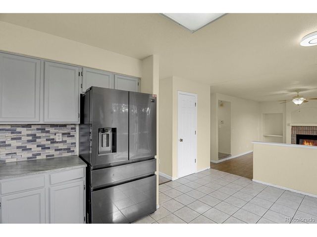 2585 S Truckee Way, Aurora, CO 80013