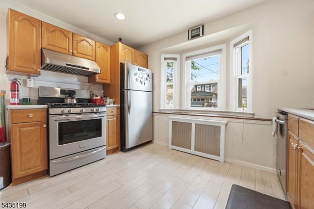 73 Charles St, Belleville Twp., NJ 07109