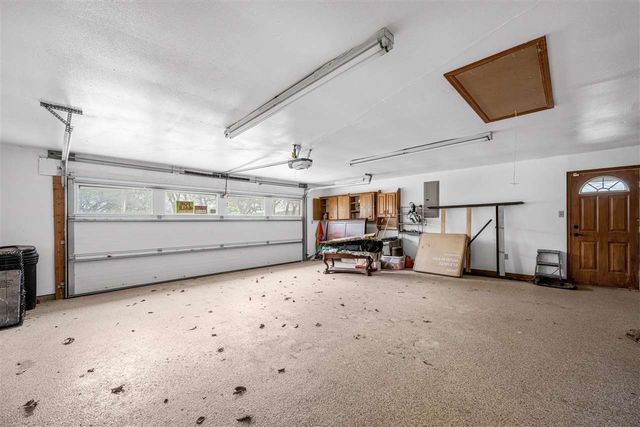 39 NE McCracken Road, Elgin, OK 73538