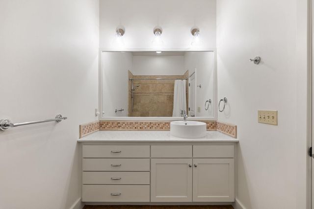 8101 FM 3237, Driftwood, TX 78619