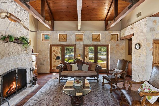 8101 FM 3237, Driftwood, TX 78619