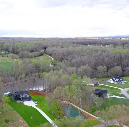 1625 Honey Ln, Estill Springs, TN 37330