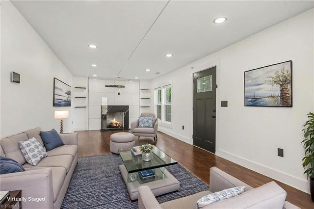 6 E Sunrise Avenue, Thomasville, NC 27360