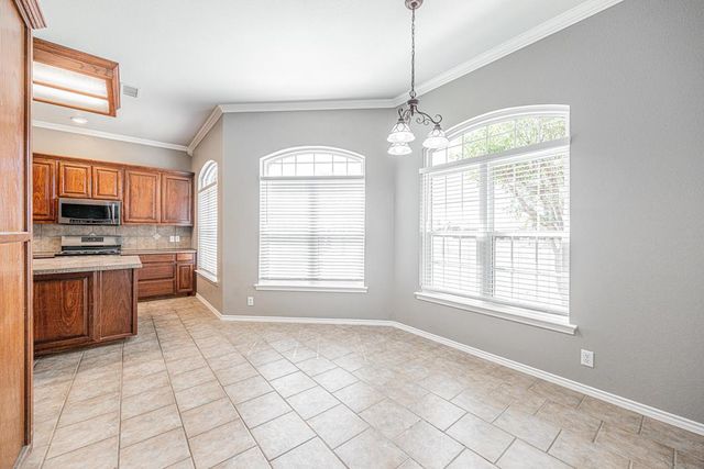 2207 S County Rd 1085, Midland, TX 79706