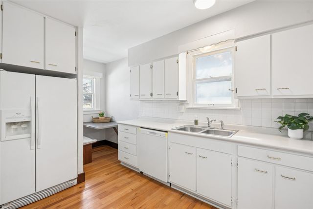 1447 45th Street, Des Moines, IA 50311