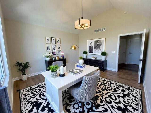 932 Lake Viking Terrace, Gallatin, MO 64640