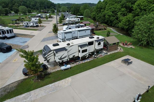 113 Mountain Meadows Drive, Morganton, GA 30560