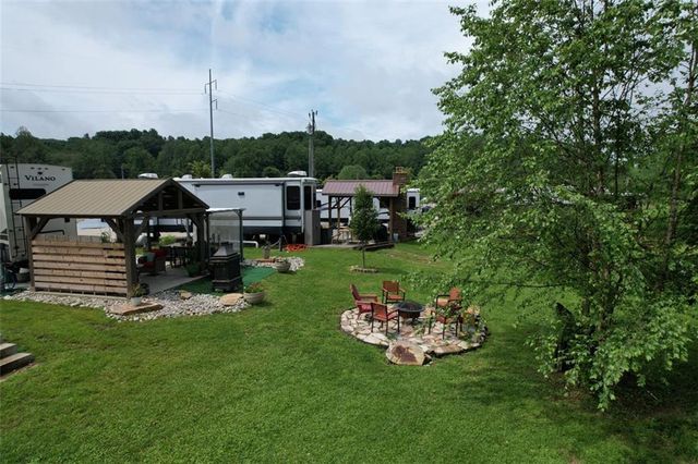 113 Mountain Meadows Drive, Morganton, GA 30560