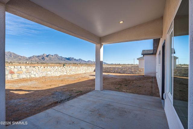 6534 Swan Street, Las Cruces, NM 88012