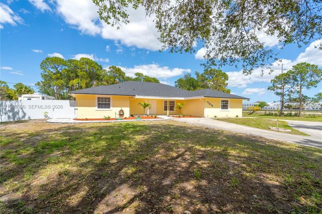17075 Orange Grove Boulevard, Loxahatchee, FL 33470