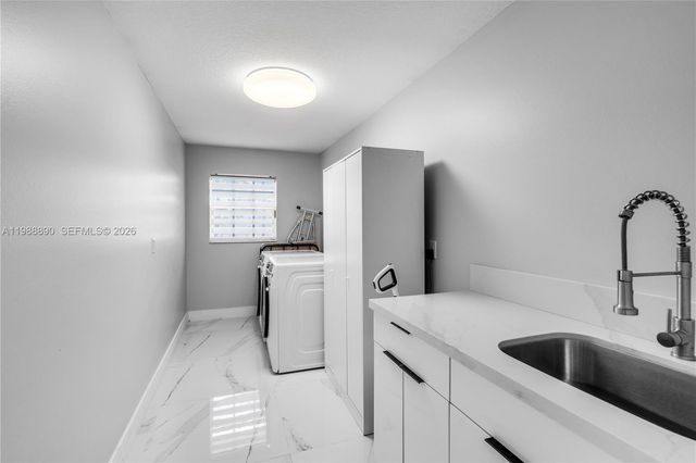 17075 Orange Grove Boulevard, Loxahatchee, FL 33470