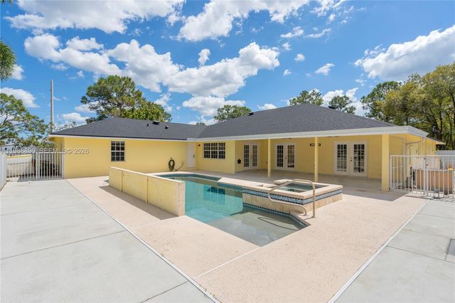 17075 Orange Grove Boulevard, Loxahatchee, FL 33470