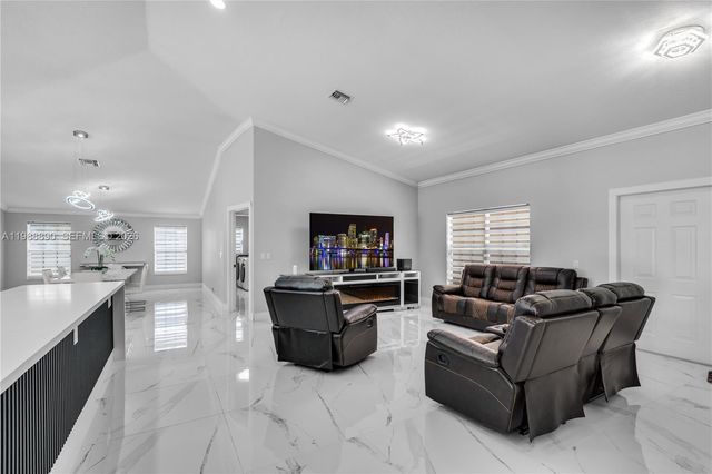17075 Orange Grove Boulevard, Loxahatchee, FL 33470