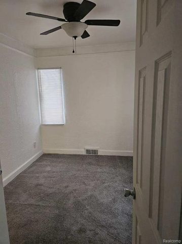 13360 Hartwell Street, Detroit, MI 48227