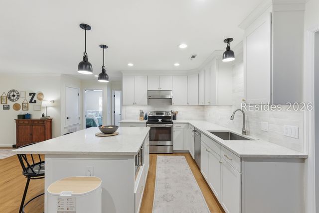 662 Old House Rd, Ridgeland, SC 29936