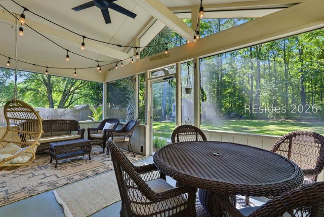 662 Old House Rd, Ridgeland, SC 29936
