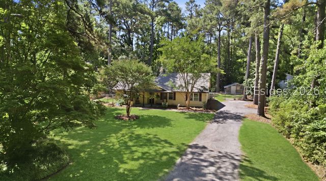 662 Old House Rd, Ridgeland, SC 29936