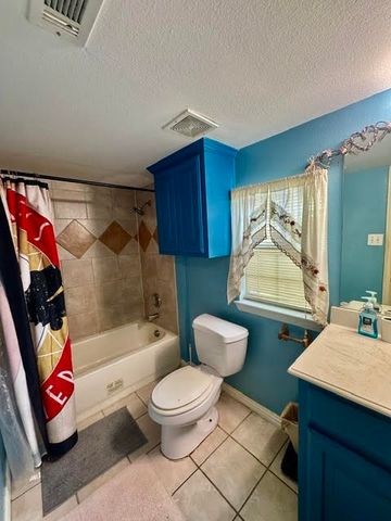 9619 Santa Monica Drive, Fort Worth, TX 76116