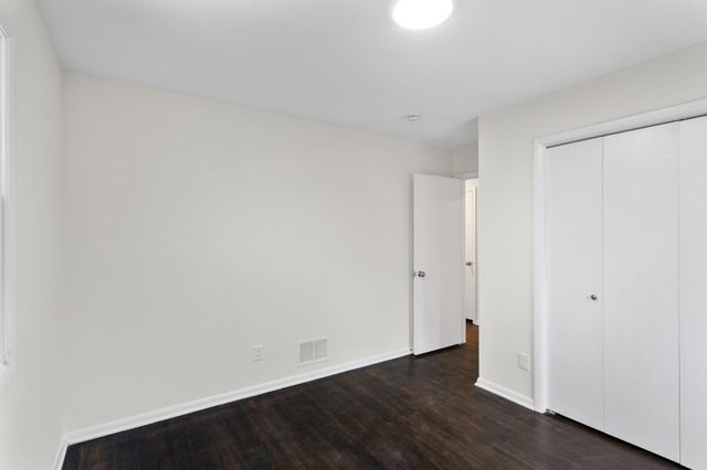 16420 4th Avenue N, Plymouth, MN 55447