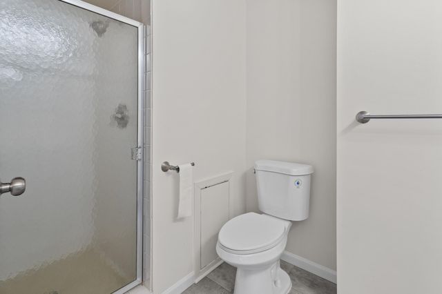 16420 4th Avenue N, Plymouth, MN 55447