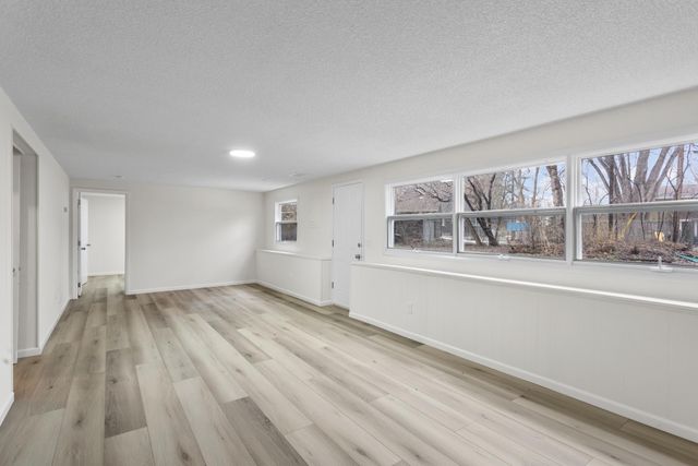 16420 4th Avenue N, Plymouth, MN 55447