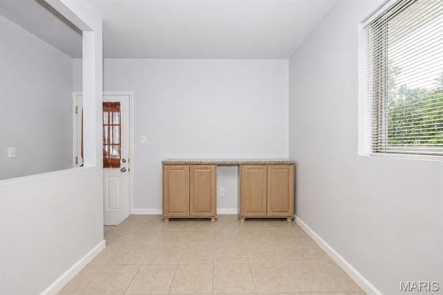 2305 Chelsea Court, High Ridge, MO 63049
