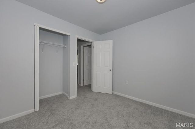 2305 Chelsea Court, High Ridge, MO 63049