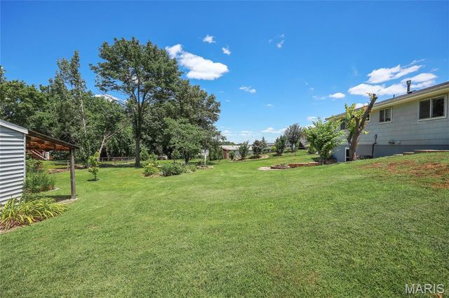 2305 Chelsea Court, High Ridge, MO 63049