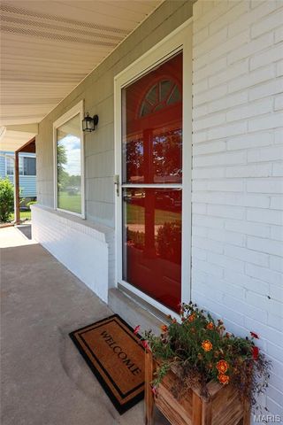 2305 Chelsea Court, High Ridge, MO 63049