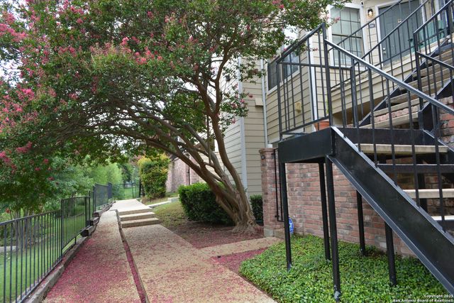 11610 Vance Jackson Rd Apt 108, San Antonio, TX 78230