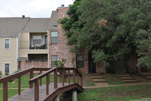 11610 Vance Jackson Rd Apt 108, San Antonio, TX 78230