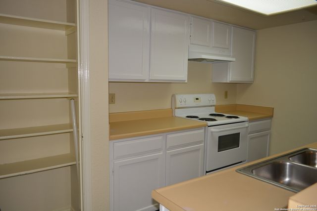 11610 Vance Jackson Rd Apt 108, San Antonio, TX 78230