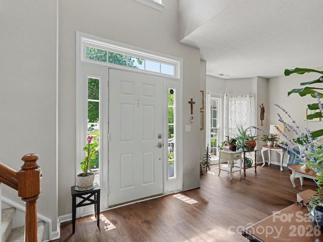 5716 Autumn Knoll Place NW, Concord, NC 28027