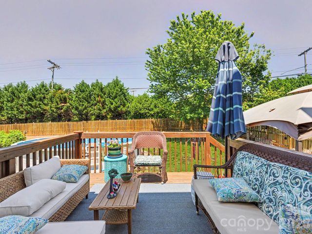 5716 Autumn Knoll Place NW, Concord, NC 28027