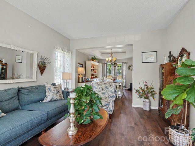 5716 Autumn Knoll Place NW, Concord, NC 28027