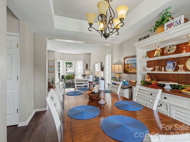 5716 Autumn Knoll Place NW, Concord, NC 28027
