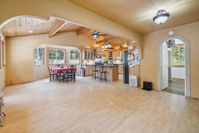 355 Santa Cruz Street, Boulder Creek, CA 95006