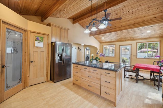 355 Santa Cruz Street, Boulder Creek, CA 95006