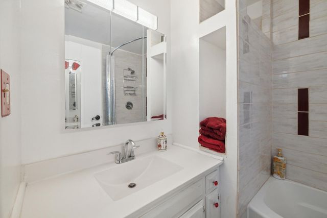 355 Santa Cruz Street, Boulder Creek, CA 95006