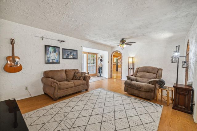 355 Santa Cruz Street, Boulder Creek, CA 95006