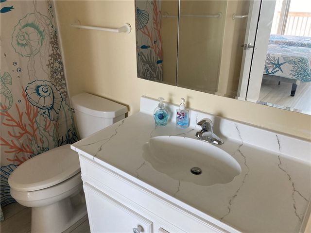 4000 Surfside Blvd 805, Corpus Christi, TX 78402