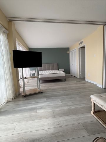 4000 Surfside Blvd 805, Corpus Christi, TX 78402