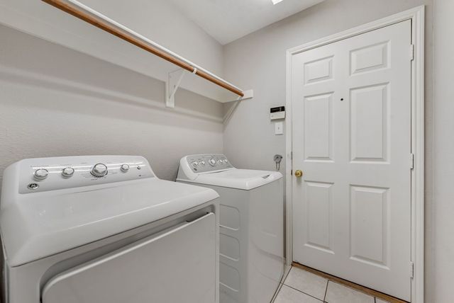 5820 Chatham Lane, The Colony, TX 75056